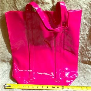 Large faux leather fusia color tote bag brand new